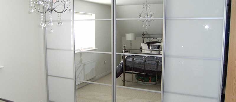 sliding mirror doors runcorn warrington cheshire